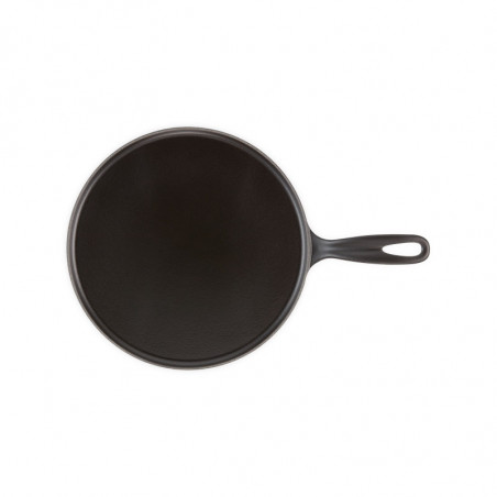 Vista superior de la crepera de hierro Le Creuset