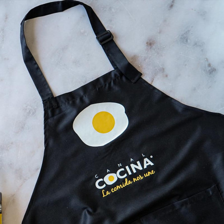 Detail van het Canal Cocina schort, die met je favoriete koks! Detail van het Canal Cocina schort, die met je favoriete koks!