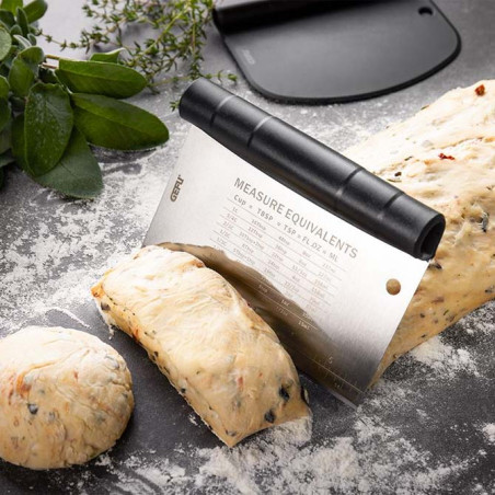 Spatola e tagliapasta Gefu