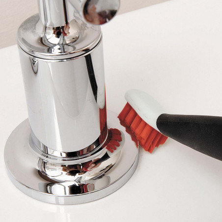 Set de dos cepillos para limpiar en profundidad OXO