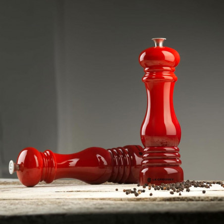 Conjunto de moinhos Le Creuset para sal e pimenta