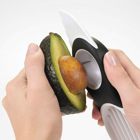 OXO 3 in 1 avocadoschiller en -snijder