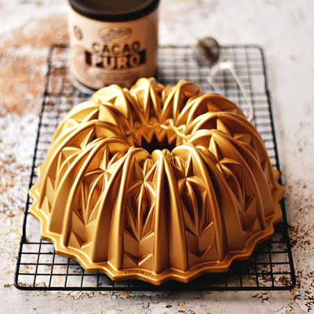 Nordic Ware Cut Crystal Bundt Backform