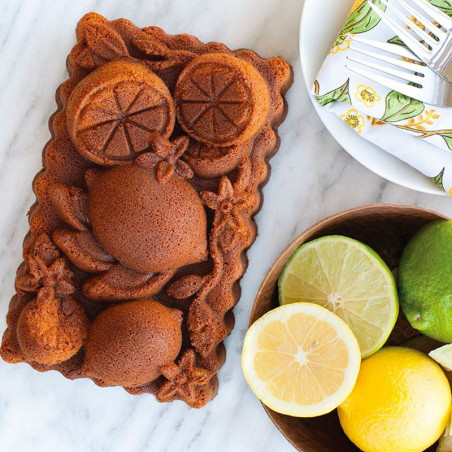Receta hecha en molde Citrus blossom loaf de Nordic Ware USA