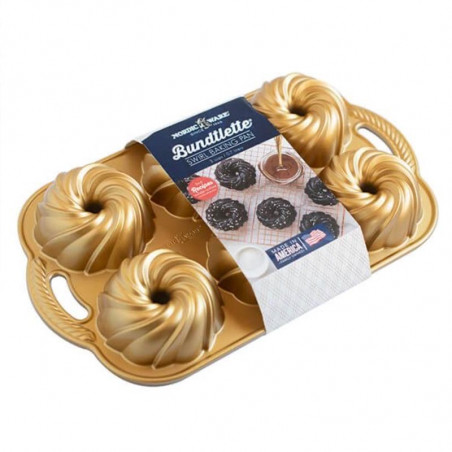 Swirl Bundtlette packaging.