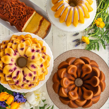 Nordic Ware Lotus Bundt Pan Mould