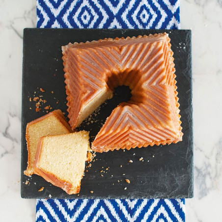 Nordic Ware Squared Bundt pan (moule à boudin carré)