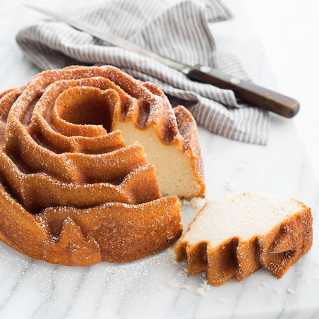Molde Rose Bundt de Nordic Ware