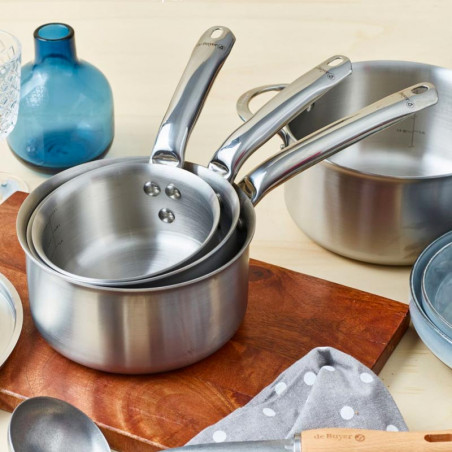La casseruola in acciaio inox della collezione De Buyer Alchimy misura