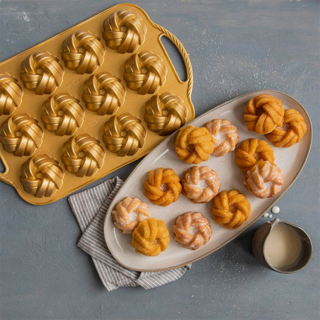 Geflochtene Bundelette-Pfanne von Nordic Ware