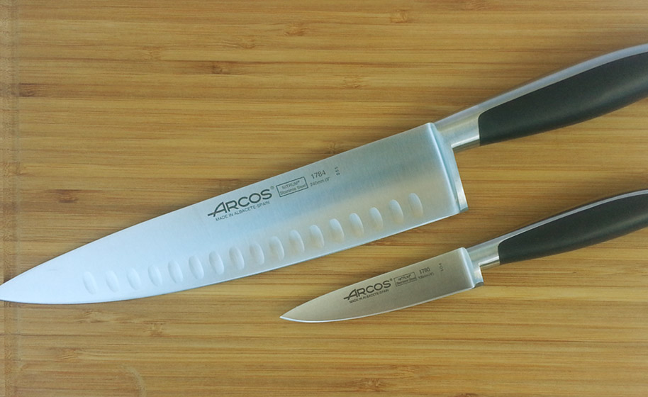 Juego de cuchillos Arcos 4 piezas: Cuchillo chef, cuchillo cocina, cuchillo  verduras y tijera