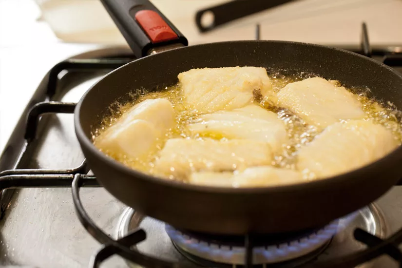 Cocinando en una sartén Woll