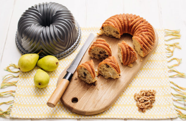 Bundt Cake salado pera queso y nueces