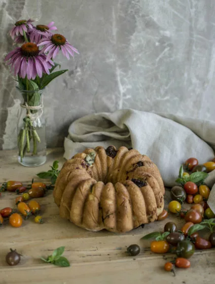 bundt cake tomatitos