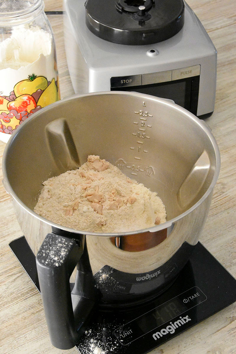 Prepara la masa de pan en el cook expert