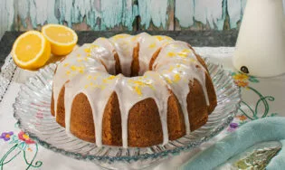 Bundt cake triple limón