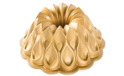 Molde Crown Nordic Ware